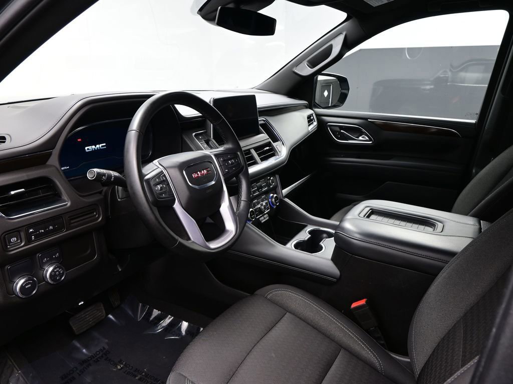Used 2023 GMC Yukon XL SLE RWD image 8