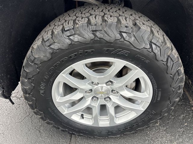 Used 2019 Chevrolet Silverado 1500 LTZ w/ LTZ Plus Package AWD/4WD image 31