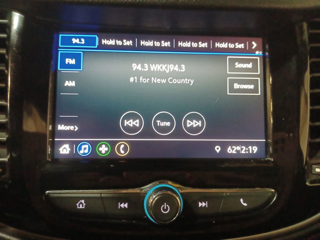 Used 2020 Chevrolet Trax LS image 12