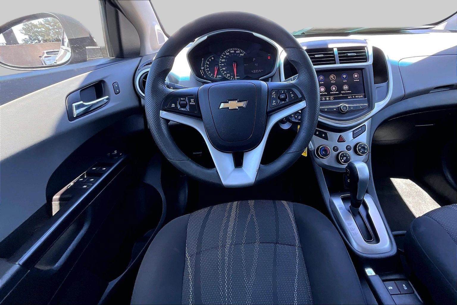 Used 2020 Chevrolet Sonic LT FWD image 5