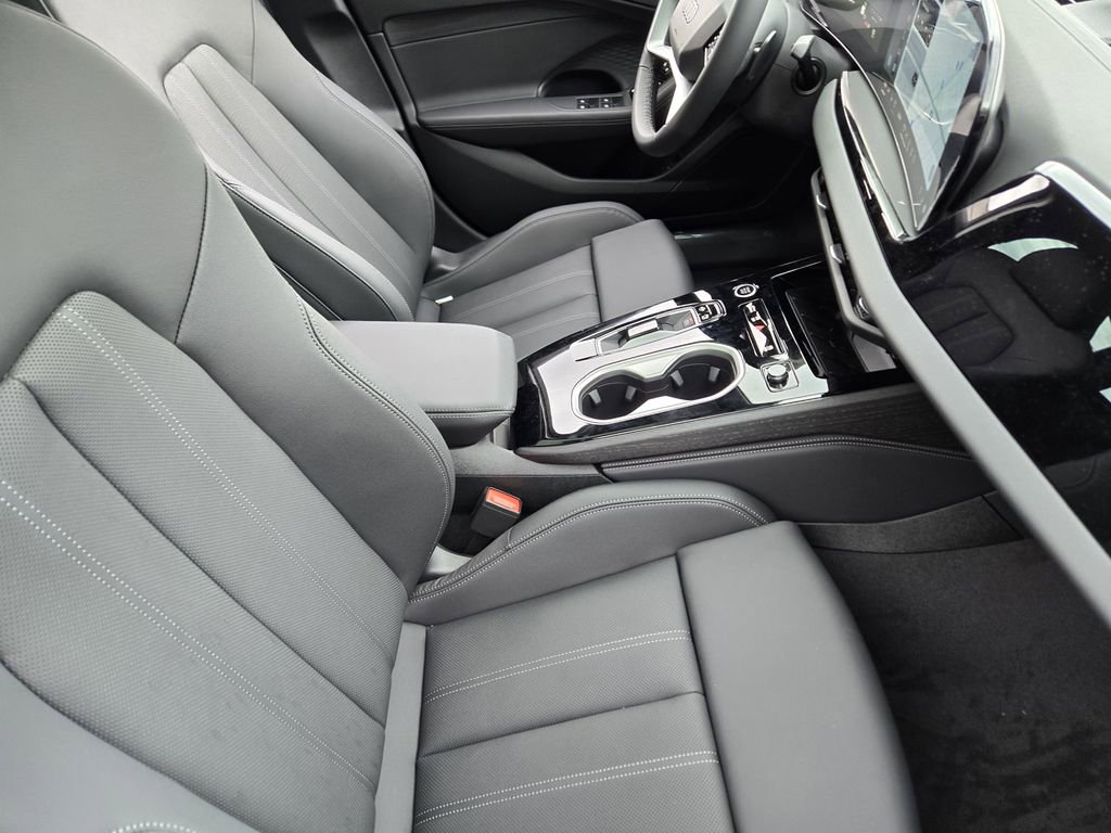 New 2026 Audi A6 Premium Plus AWD/4WD image 18