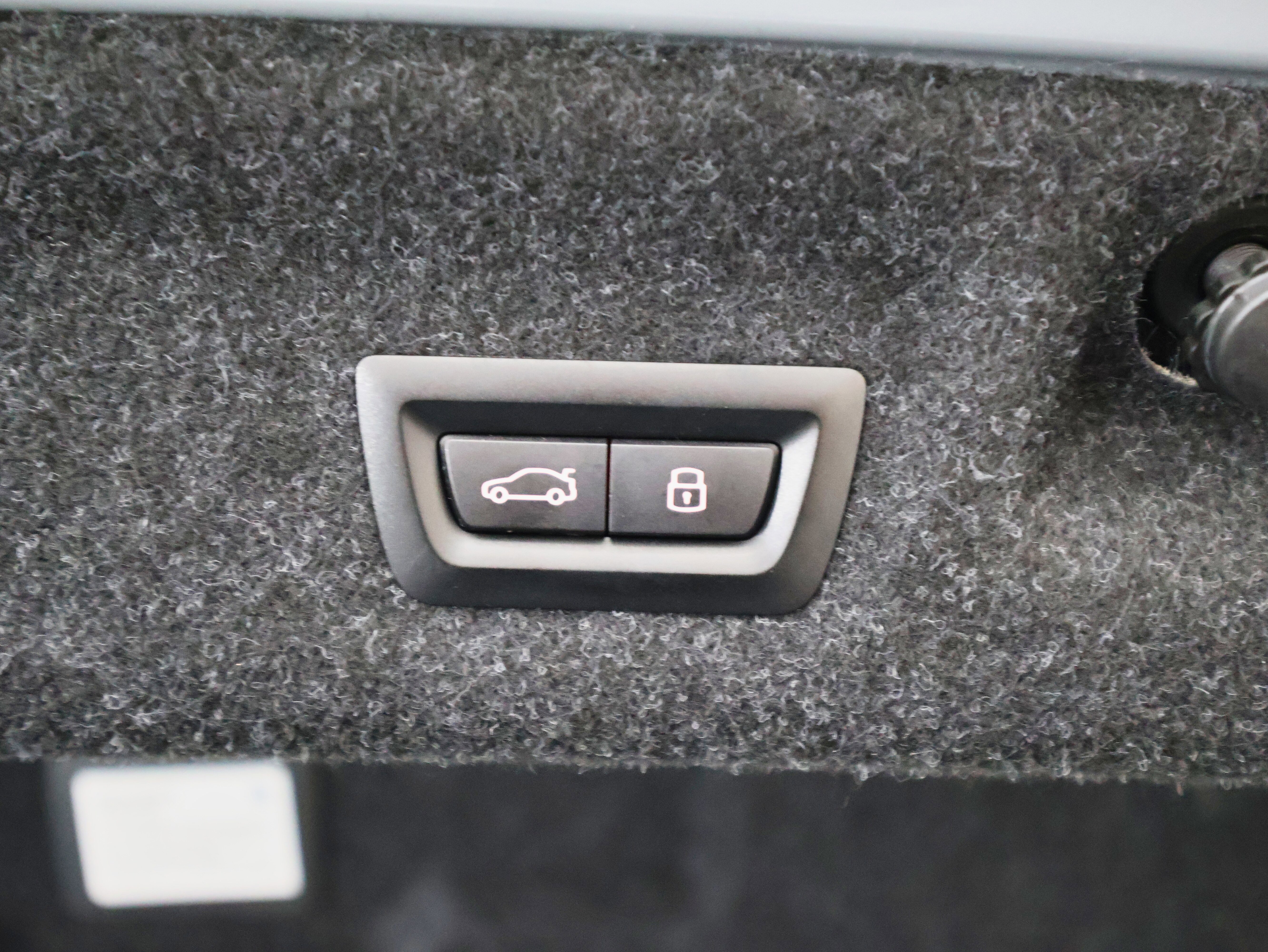 Used 2024 BMW M4 xDrive Competition w/ Executive Package image 23