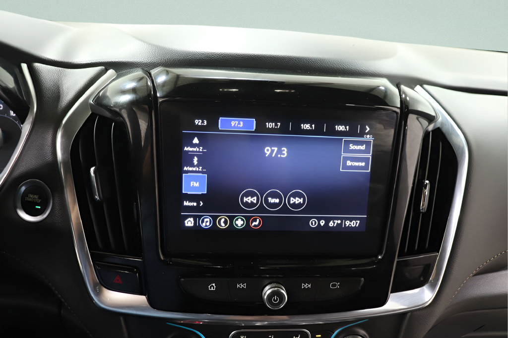 Used 2023 Chevrolet Traverse LT w/ LPO, Floor Liner Package AWD/4WD image 10