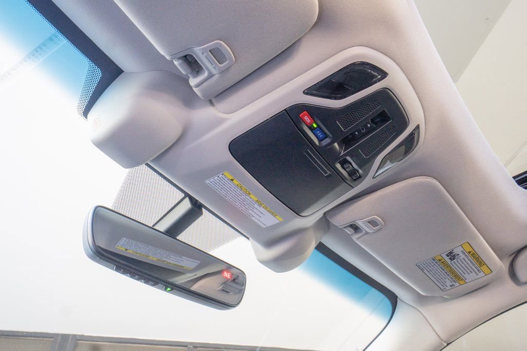 Used 2022 Subaru Outback Limited XT image 14