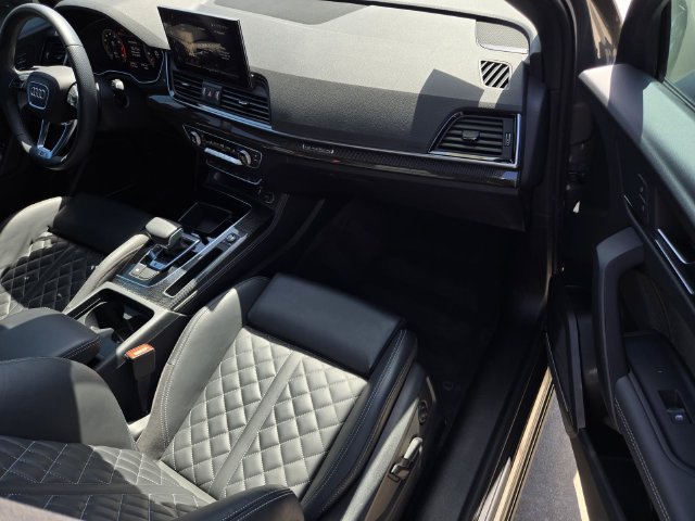 Used 2024 Audi SQ5 Premium Plus AWD/4WD image 7