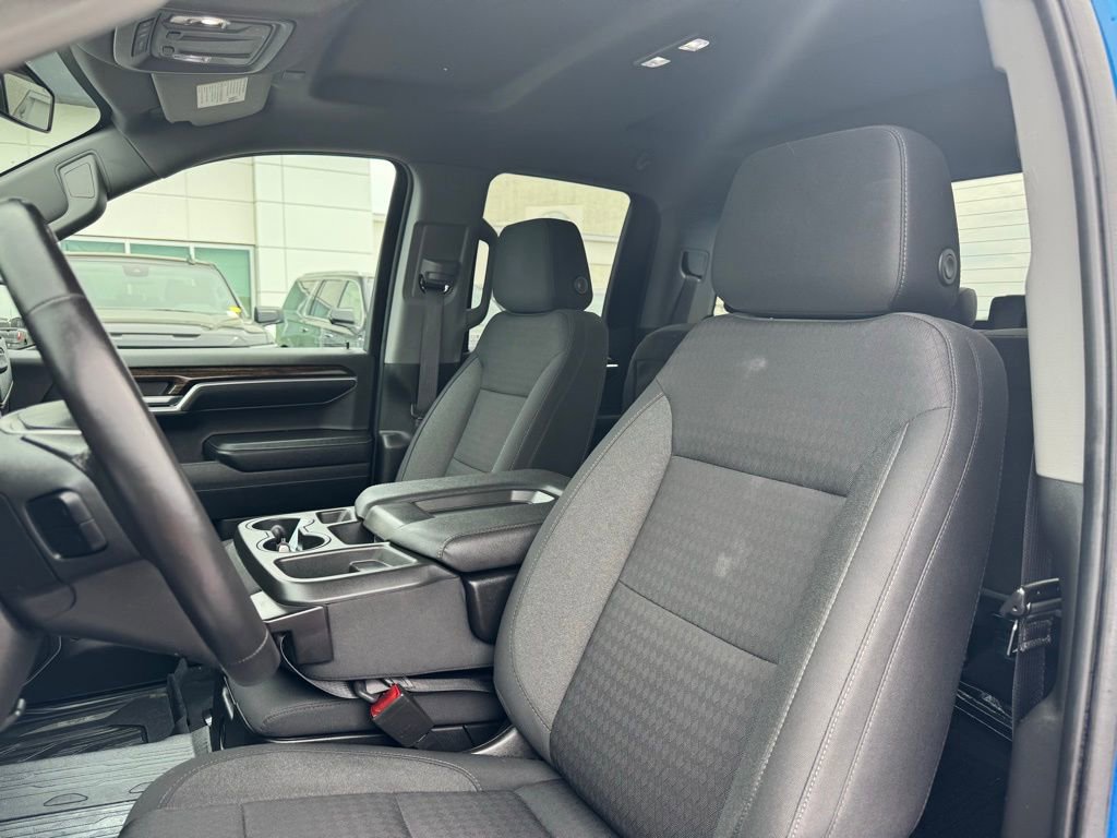 Used 2022 GMC Sierra 1500 Elevation AWD/4WD image 16