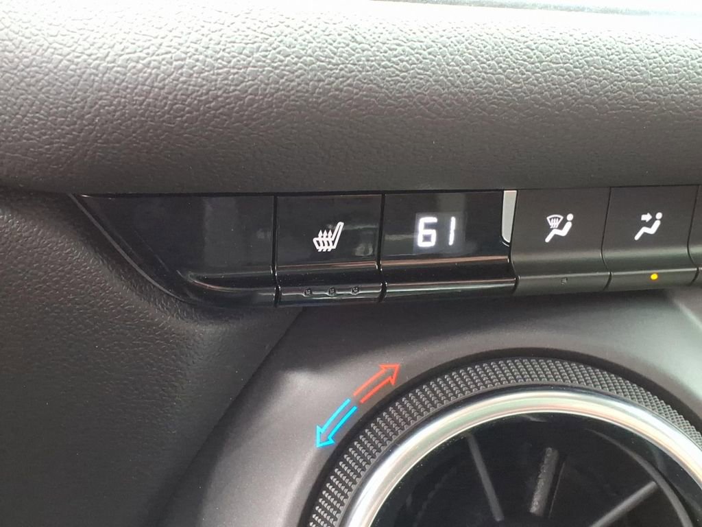 Used 2021 Chevrolet Blazer LT image 22