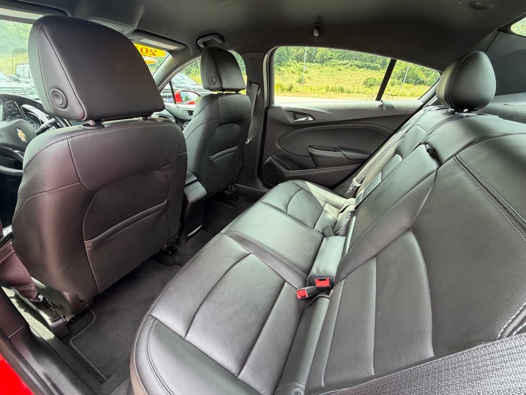 Used 2016 Chevrolet Cruze Premier w/ RS Package FWD image 10
