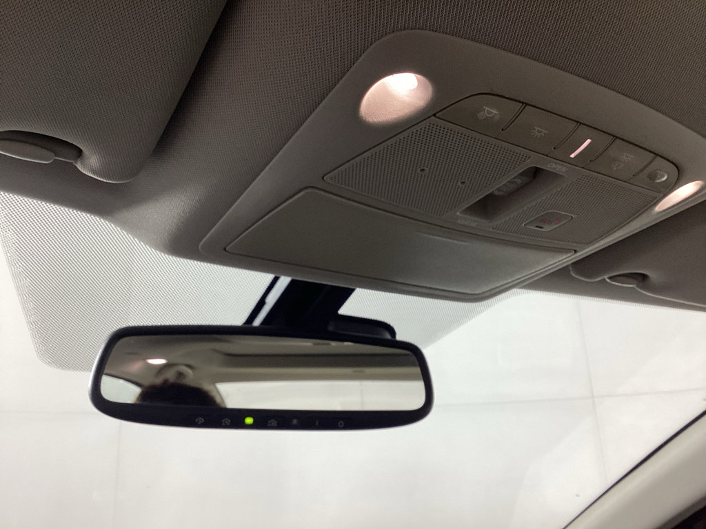 Used 2018 Nissan Maxima Platinum image 31