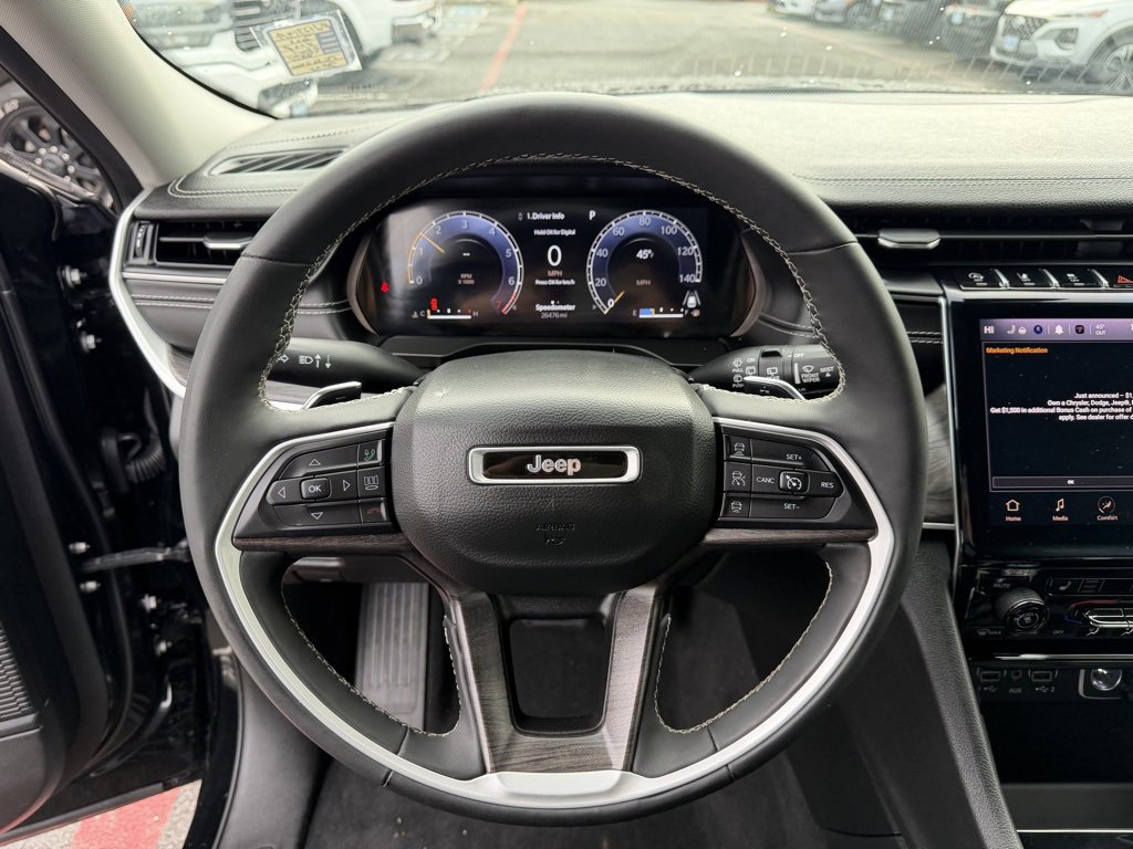 Used 2023 Jeep Grand Cherokee Limited image 20