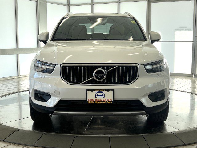 Used 2019 Volvo XC40 T5 Inscription image 2