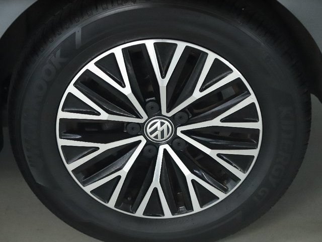 Used 2021 Volkswagen Jetta SE w/ SE Cold Weather Package FWD image 39