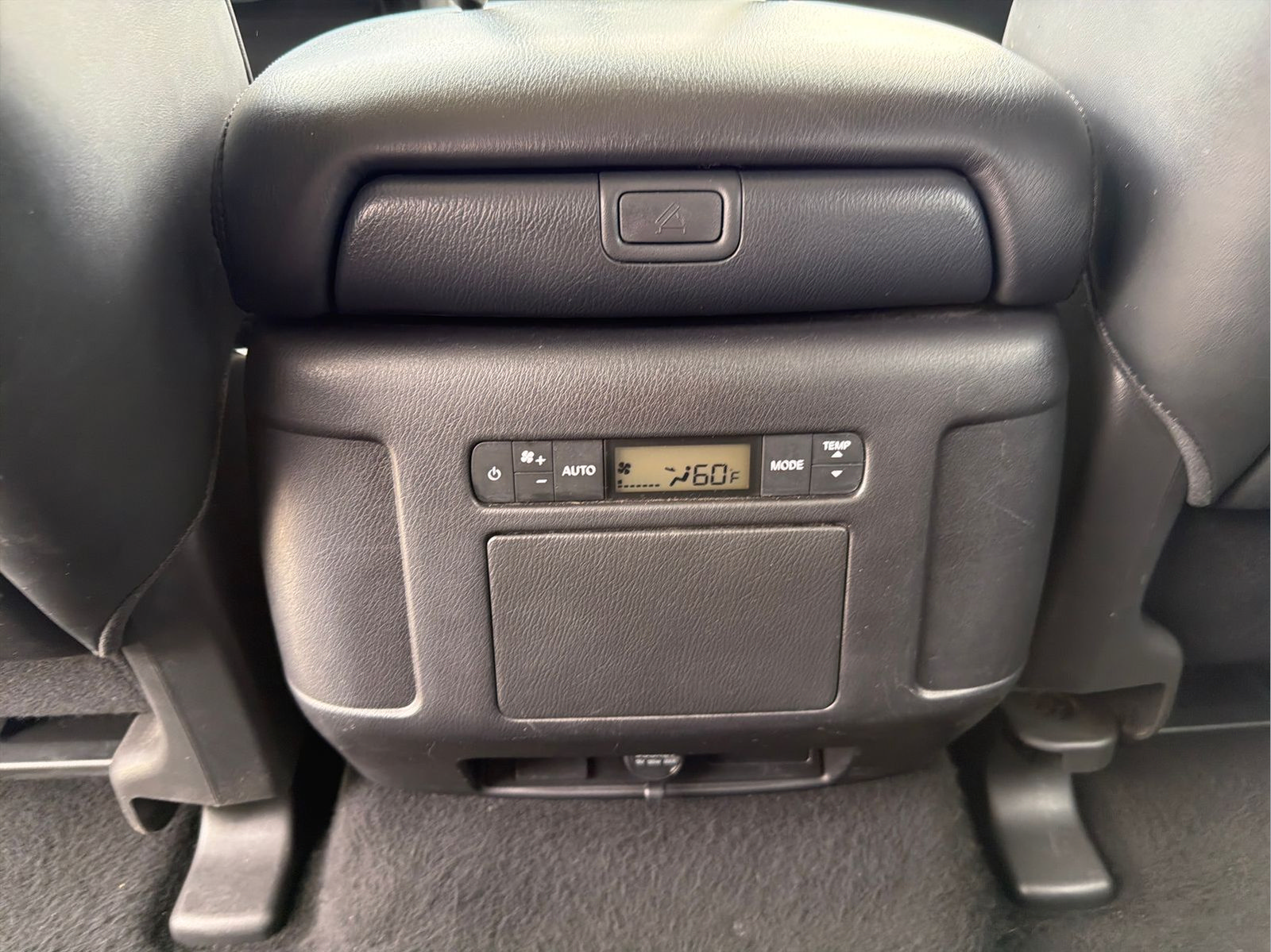 Certified 2024 Nissan Armada SV AWD/4WD image 35