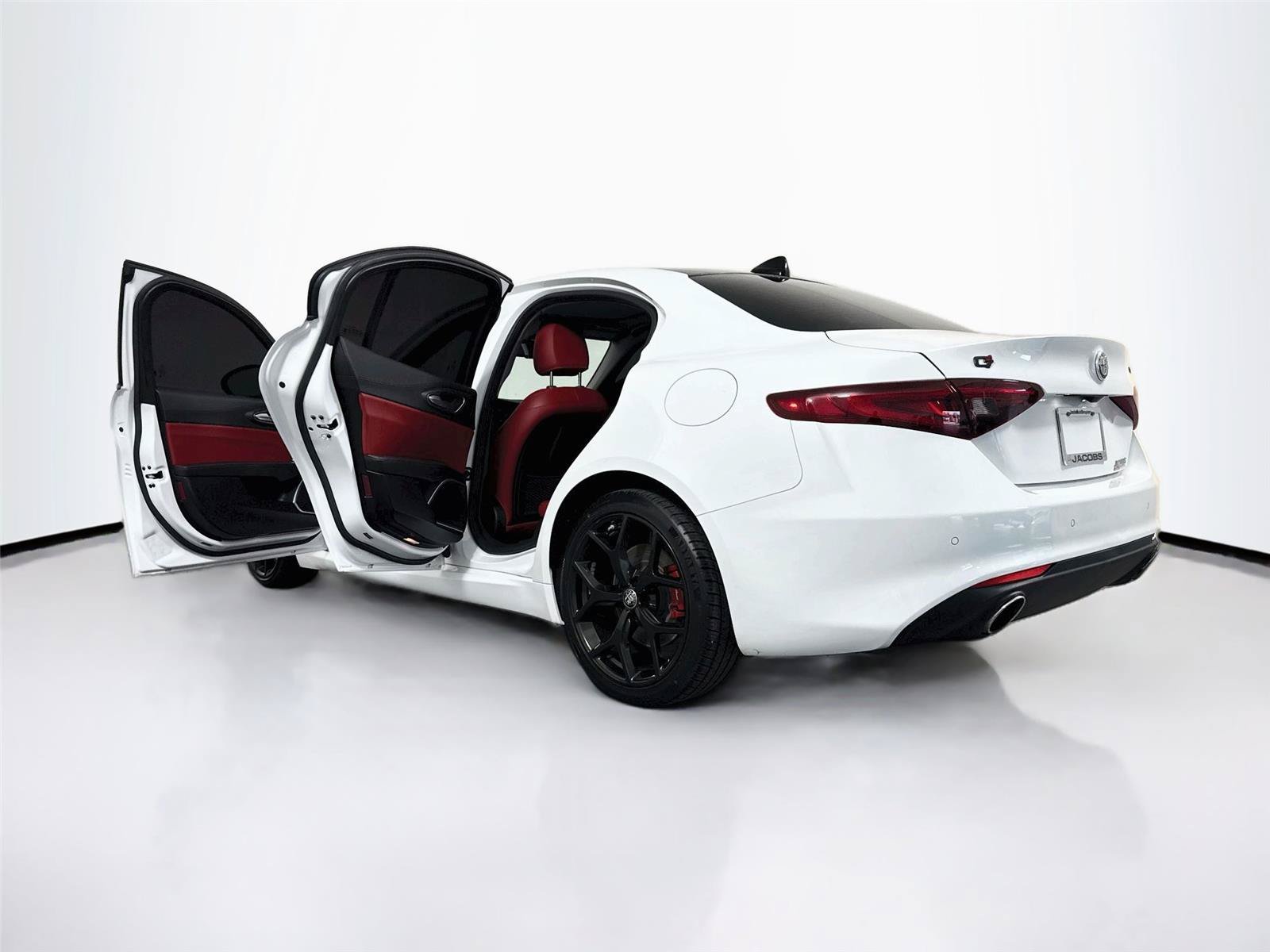 Used 2021 Alfa Romeo Giulia Ti w/ Nero Edizione AWD/4WD image 43
