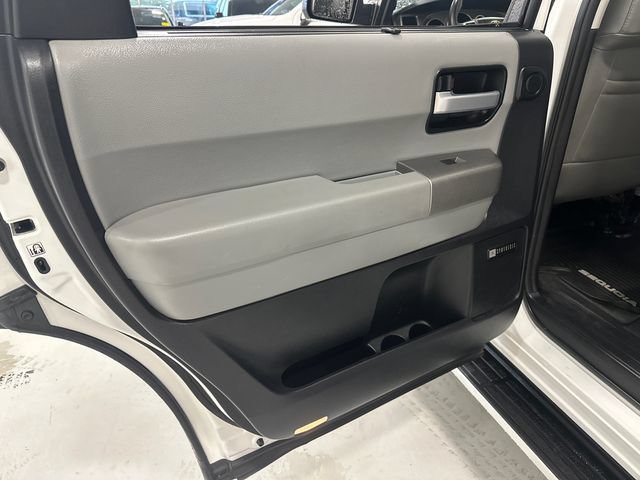 Used 2016 Toyota Sequoia Limited AWD/4WD image 28