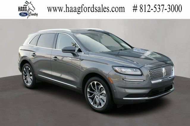 Used 2023 Lincoln Nautilus Reserve w/ Equipment Group 201A image 1