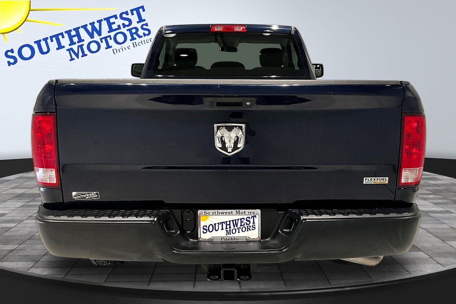 Used 2018 RAM 1500 Express RWD image 6