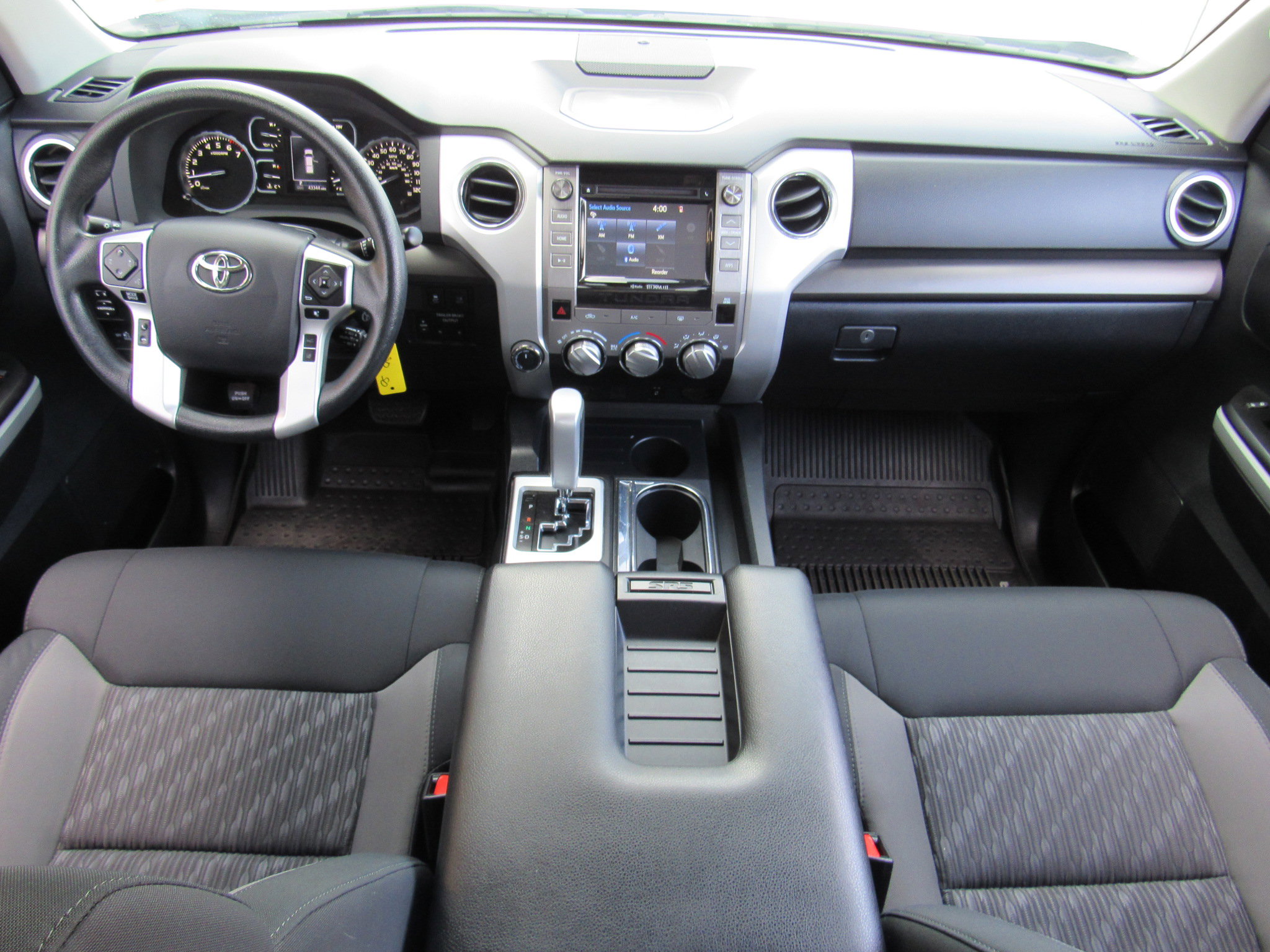 Used 2019 Toyota Tundra SR5 w/ TRD Off Road Package image 32