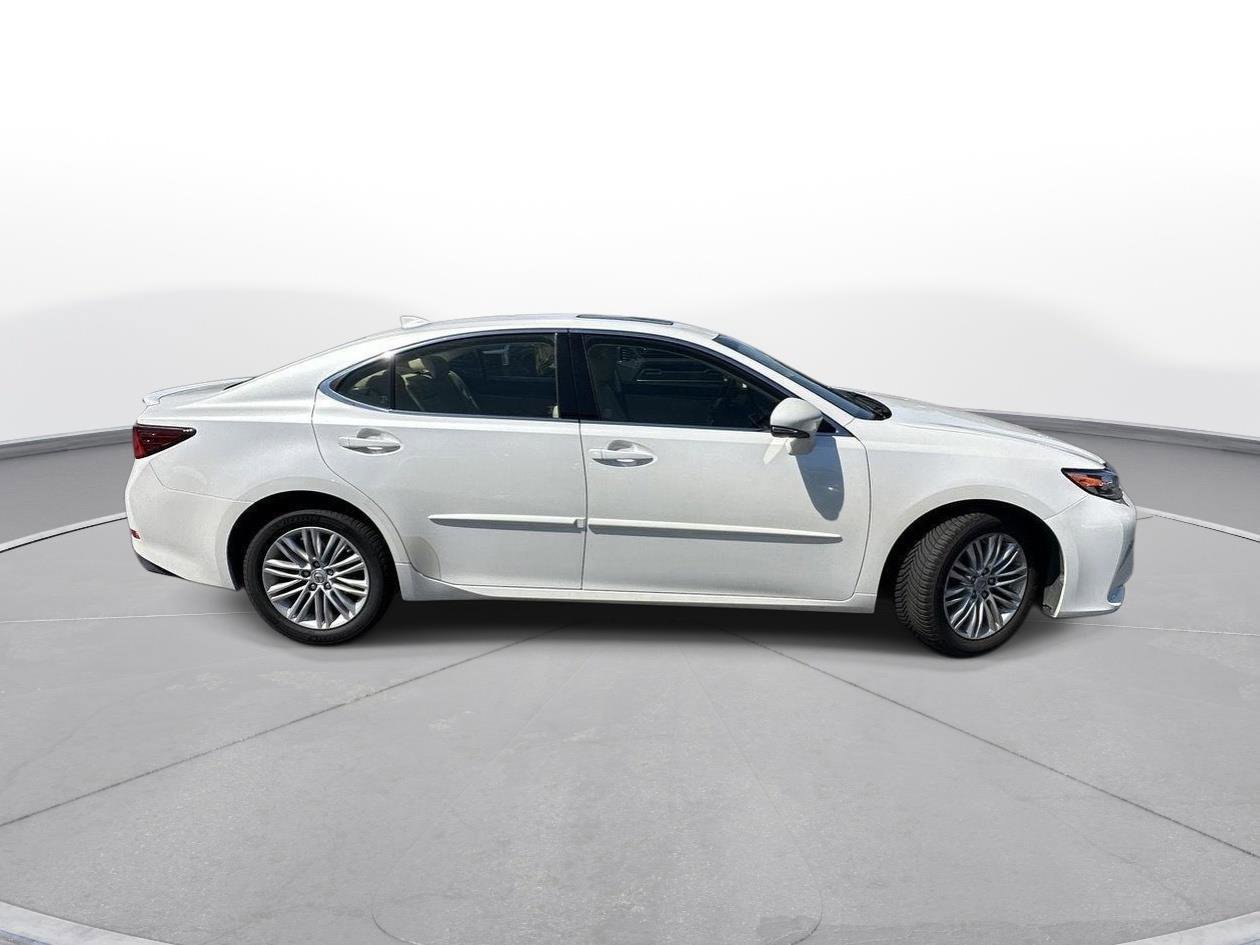Used 2016 Lexus ES 350 FWD image 5