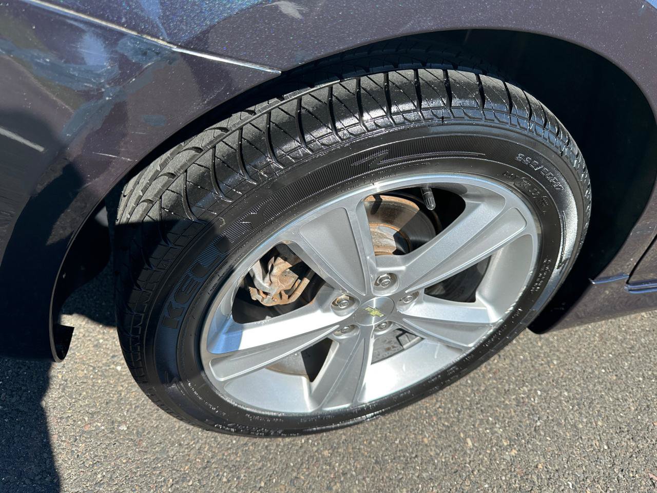 Used 2014 Chevrolet Cruze LT w/ RS Package FWD image 26