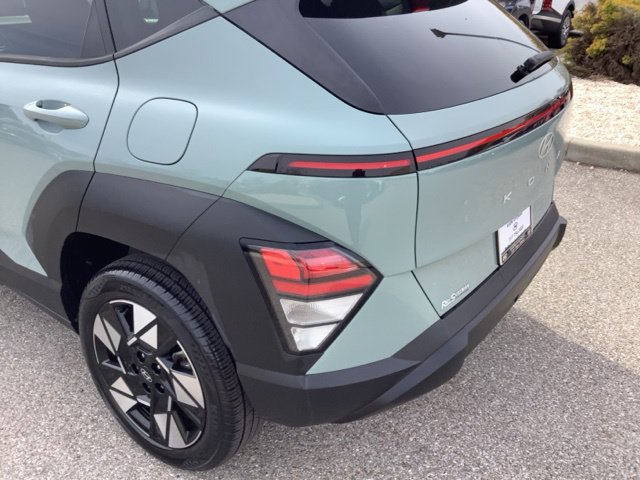 Used 2024 Hyundai Kona SEL w/ Convenience Package AWD/4WD image 32