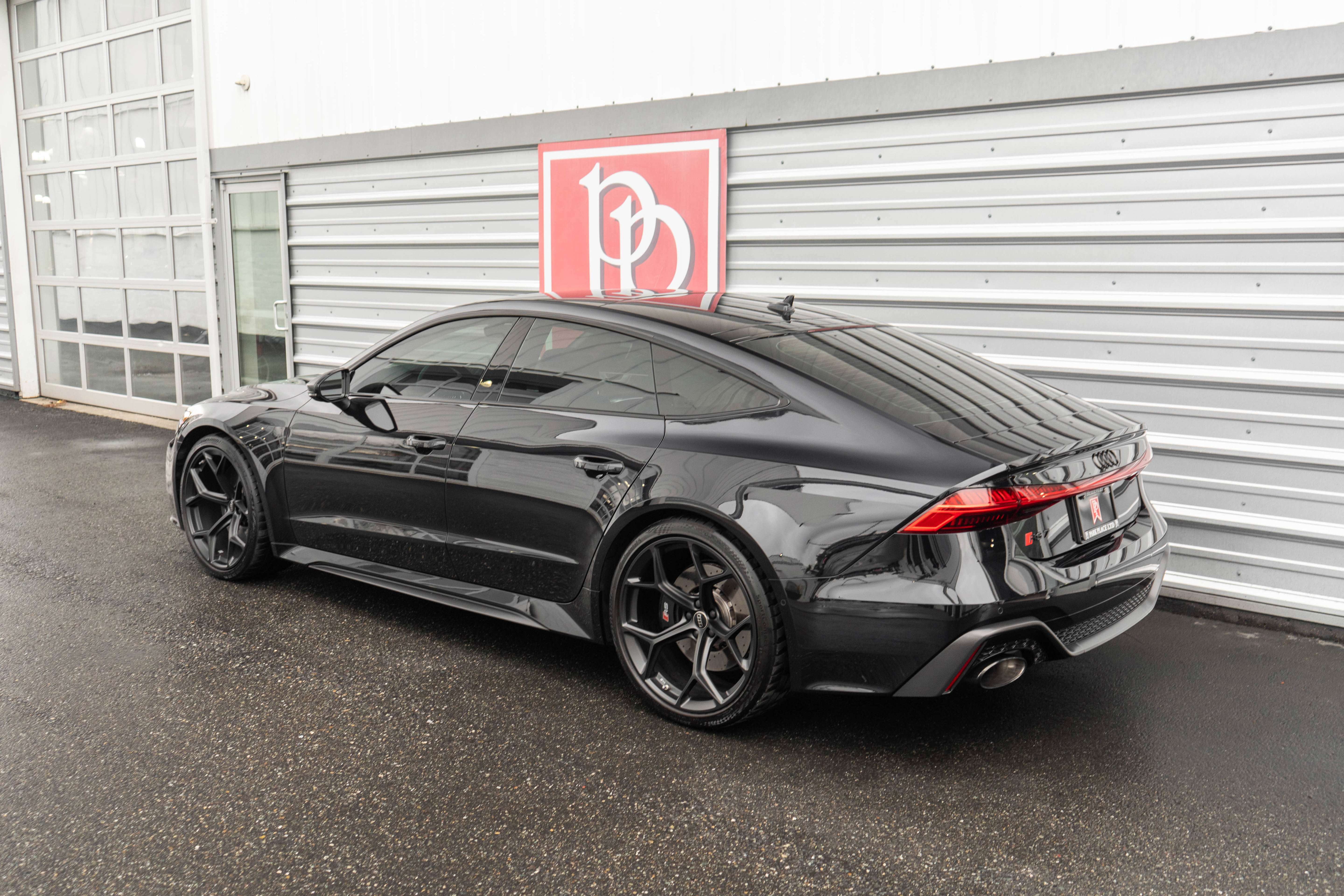 Used 2025 Audi RS 7 Performance image 38