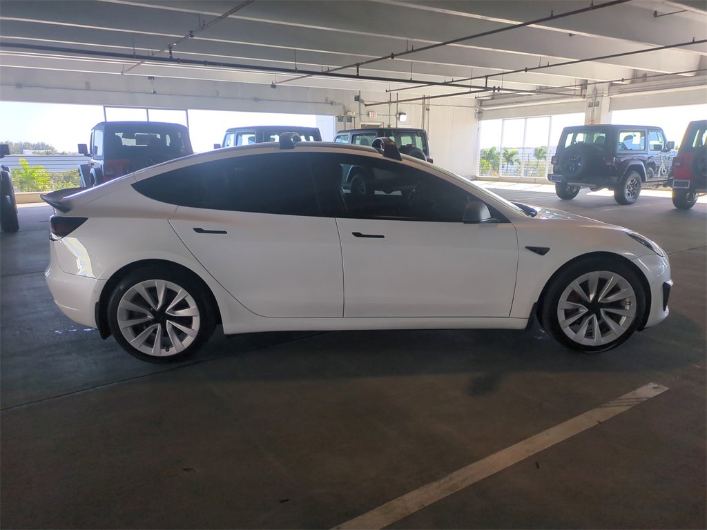 Used 2022 Tesla Model 3 Long Range image 4