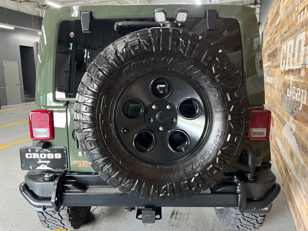 Used 2014 Jeep Wrangler Unlimited Rubicon w/ Connectivity Group AWD/4WD image 44