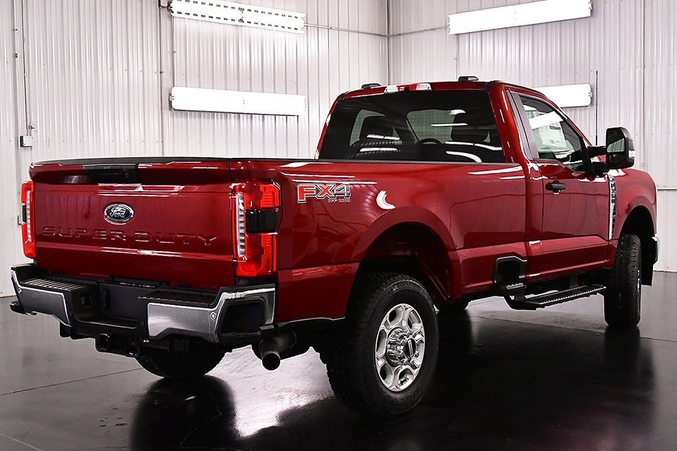 New 2026 Ford F350 XLT w/ 360-Degree Camera Package image 7