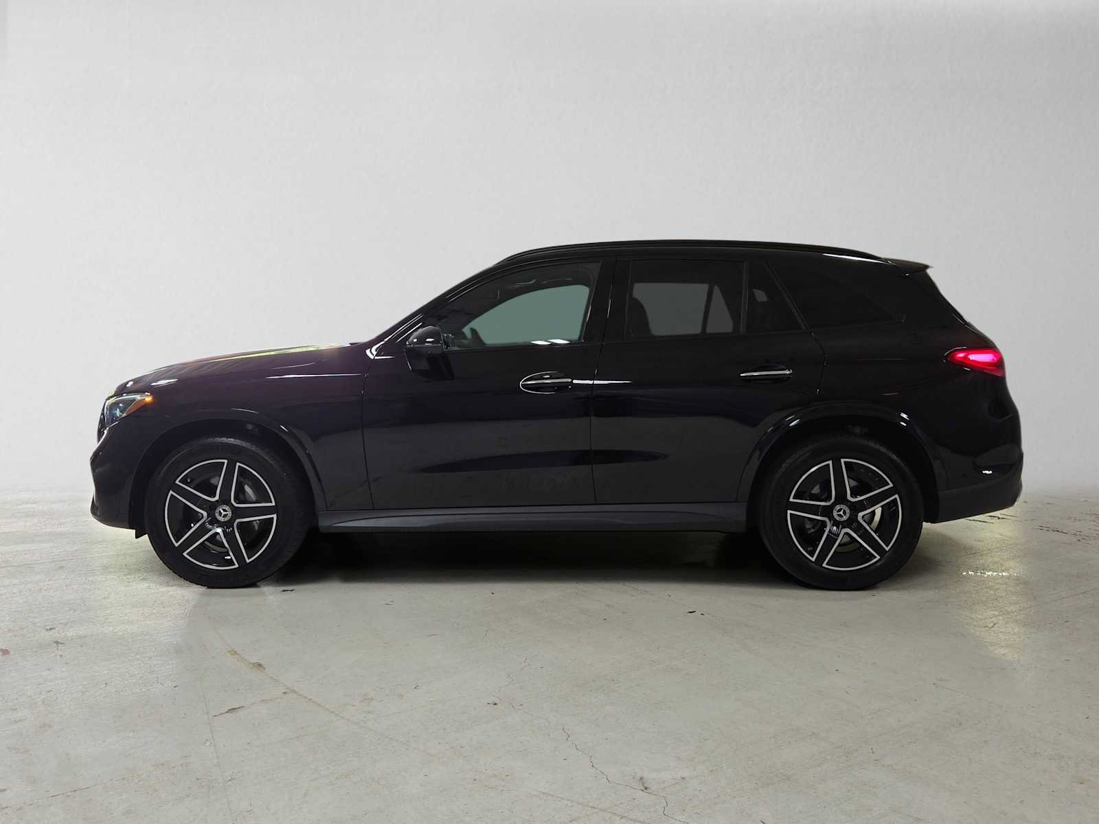 Used 2026 Mercedes-Benz GLC 300 4MATIC image 6