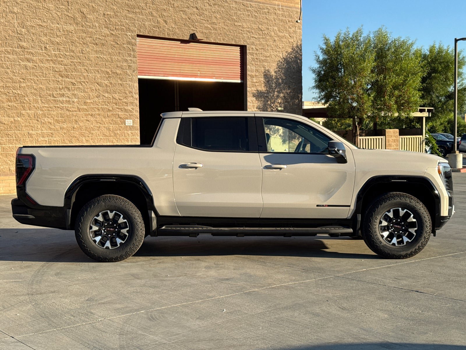 Used 2026 GMC Sierra EV AT4 image 7