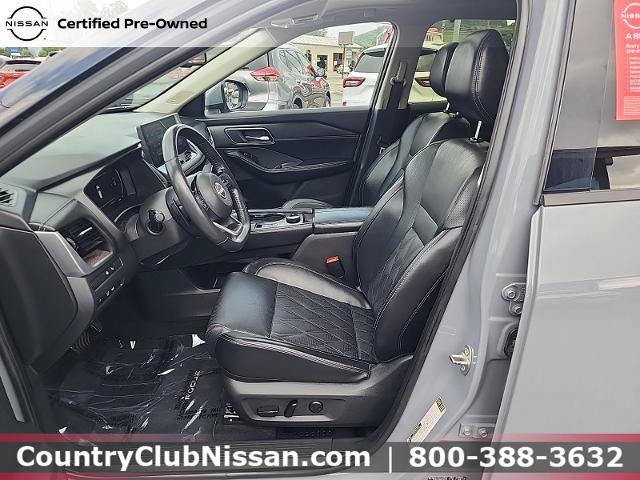 Certified 2024 Nissan Rogue Platinum w/ Platinum Premium Package AWD/4WD image 11