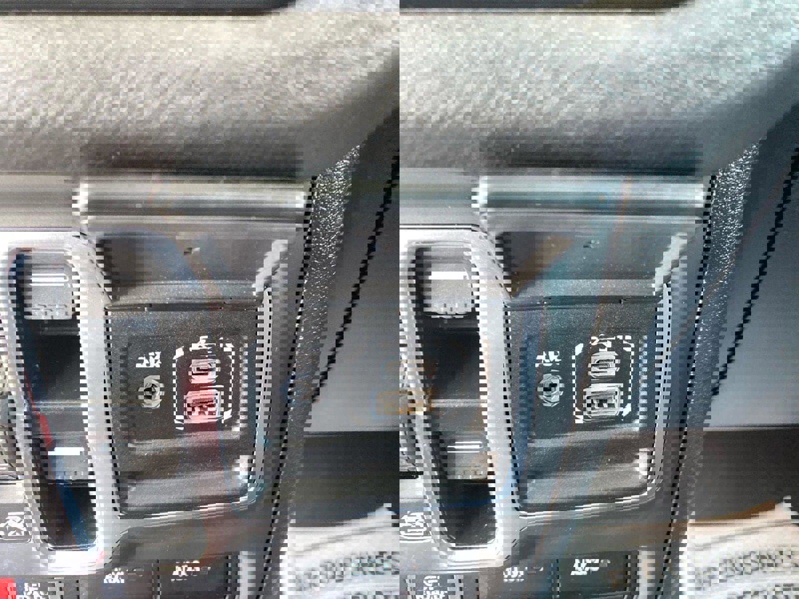 Used 2025 Jeep Wrangler Willys image 12