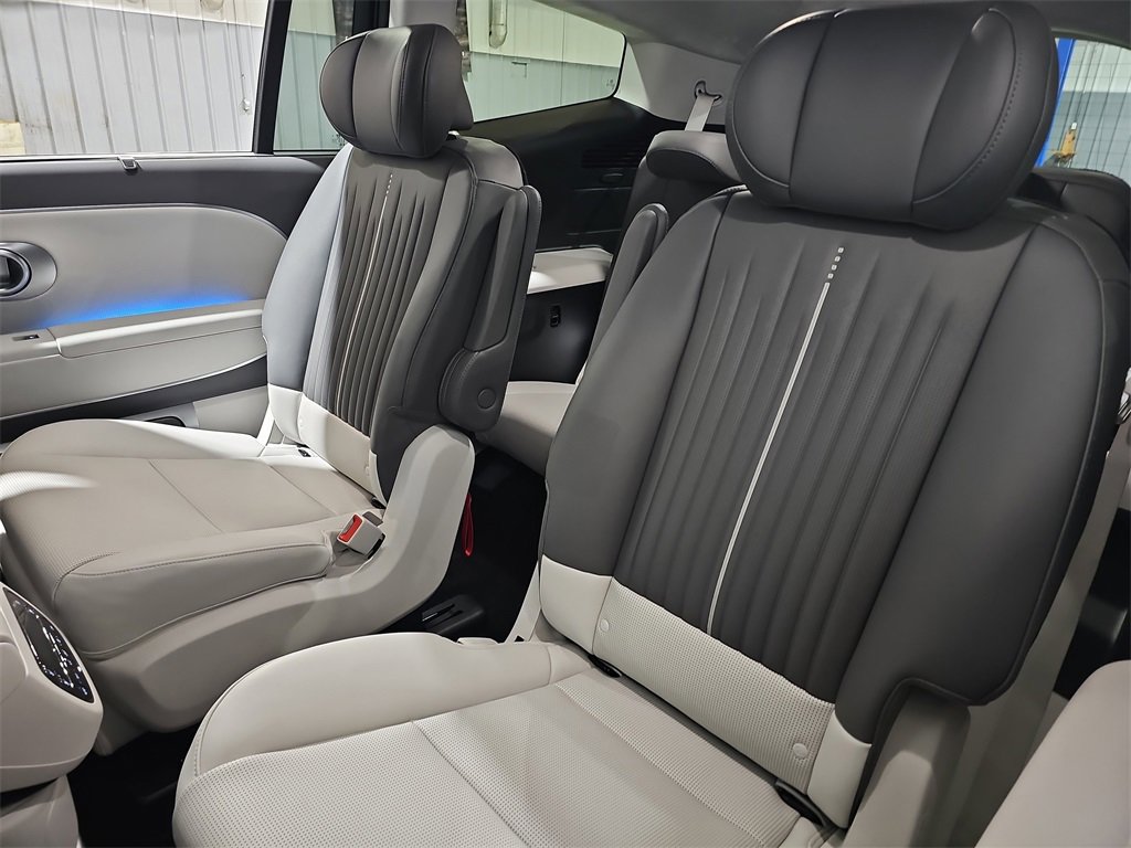 New 2026 Hyundai Ioniq 9 Calligraphy image 15
