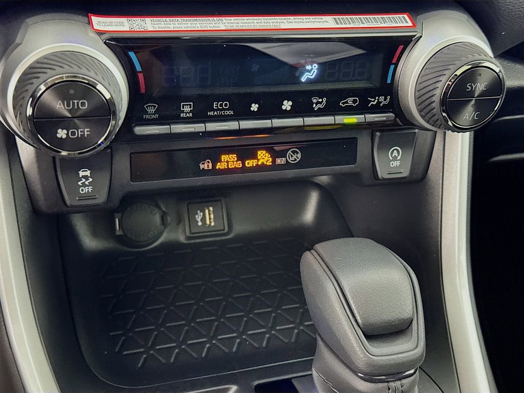 New 2025 Toyota RAV4 XLE image 19