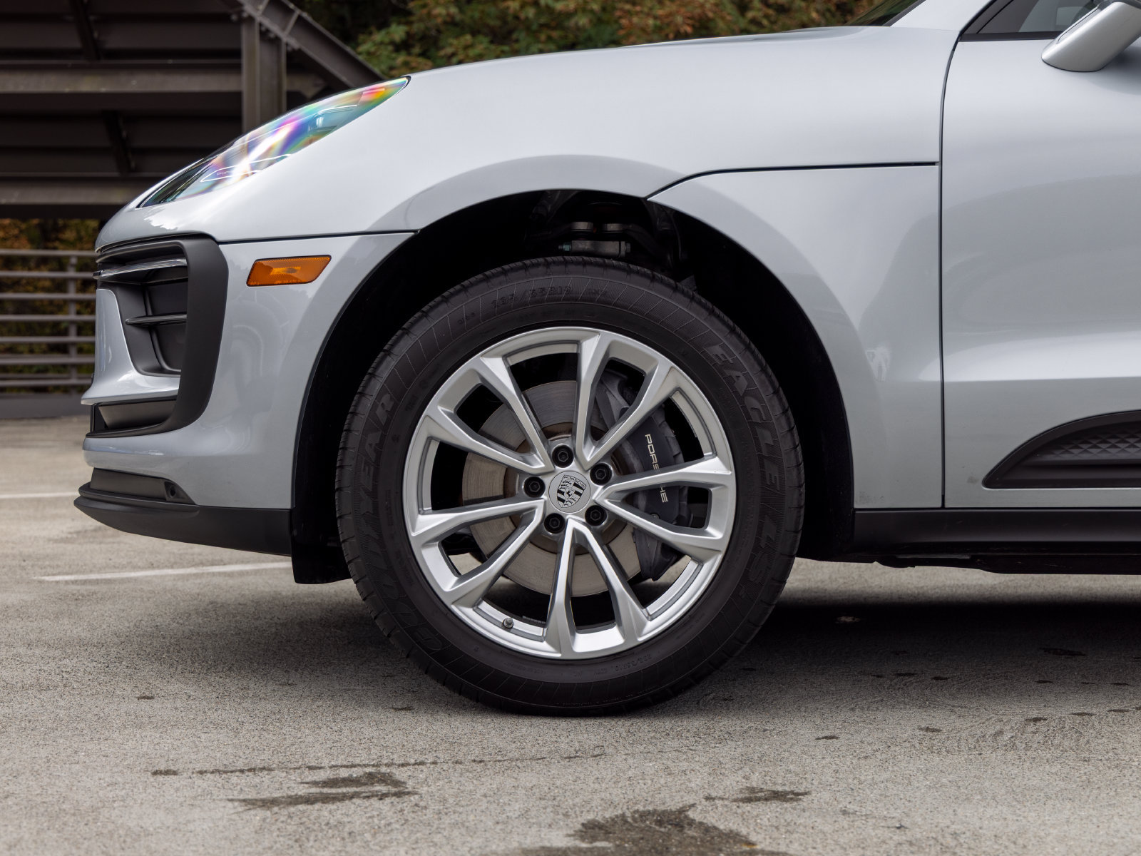 Used 2026 Porsche Macan AWD/4WD image 13