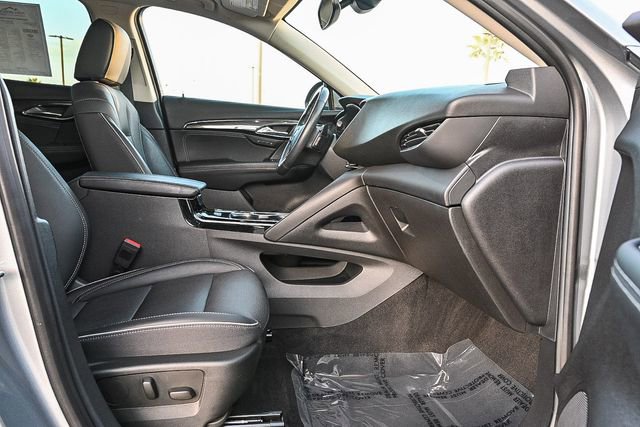 Used 2023 Buick Envision Essence image 17