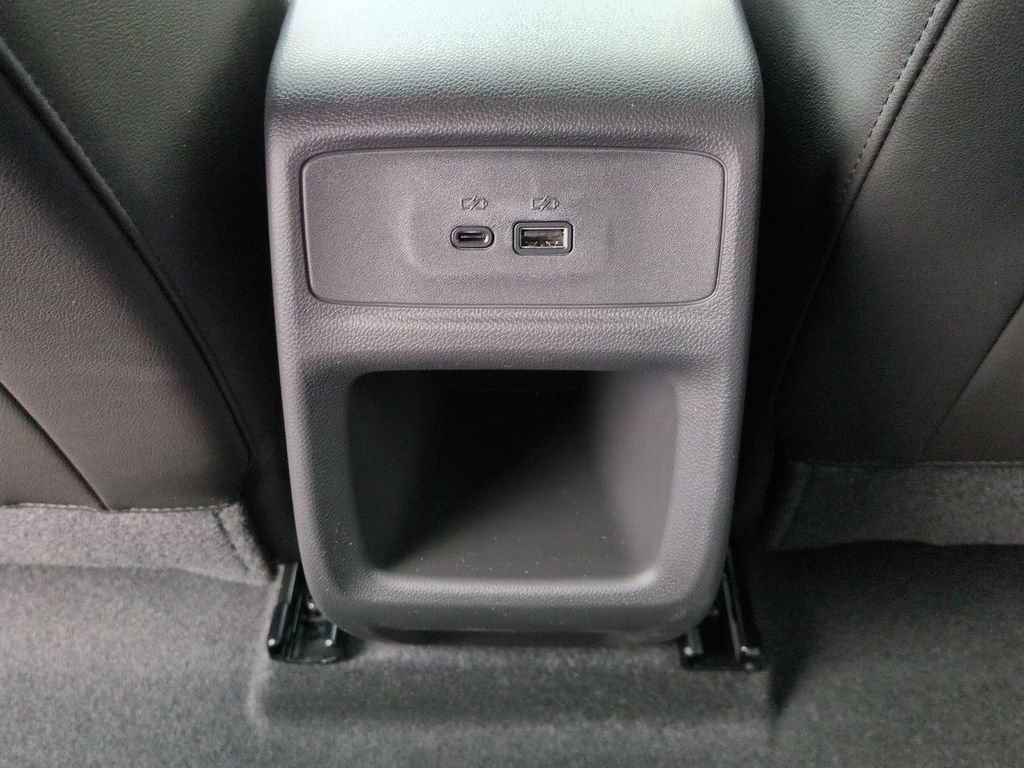 New 2026 Buick Envista Sport Touring w/ Convenience I Package FWD image 18