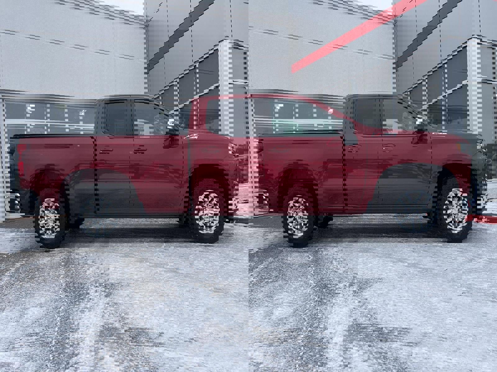 Used 2019 Chevrolet Silverado 1500 LT w/ All-Star Edition image 17