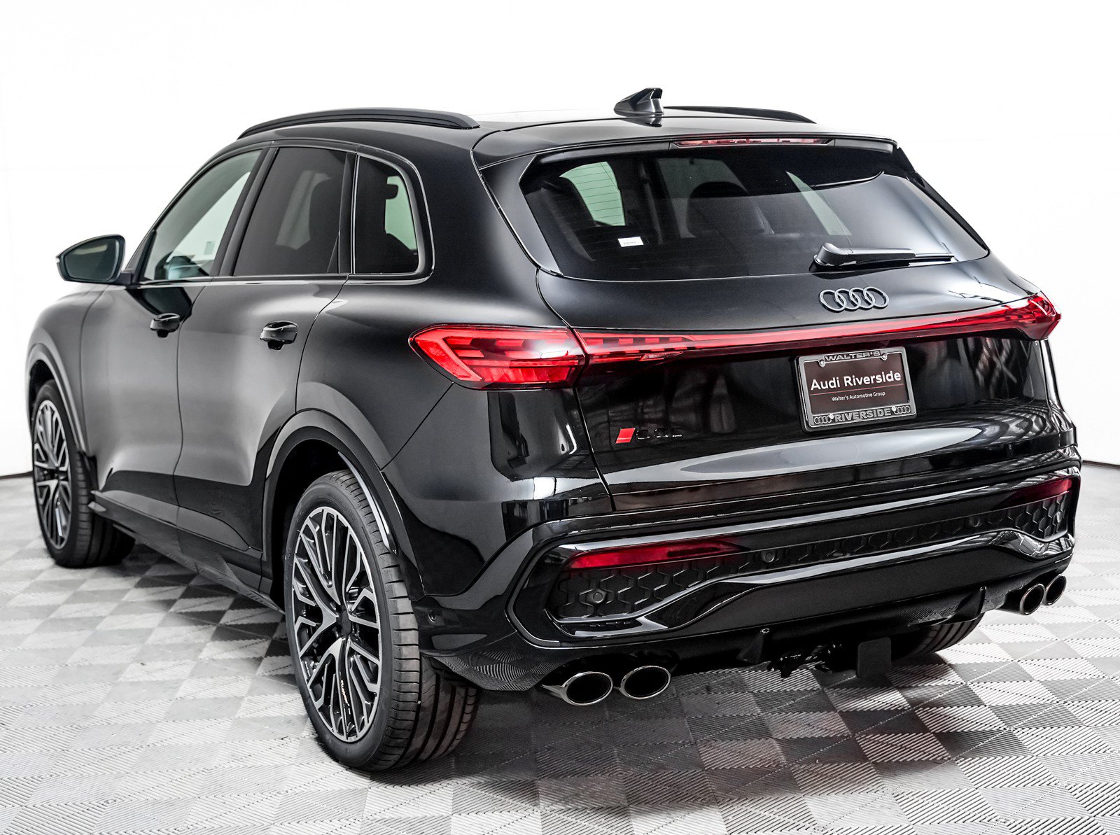 New 2026 Audi SQ5 Premium Plus AWD/4WD image 2