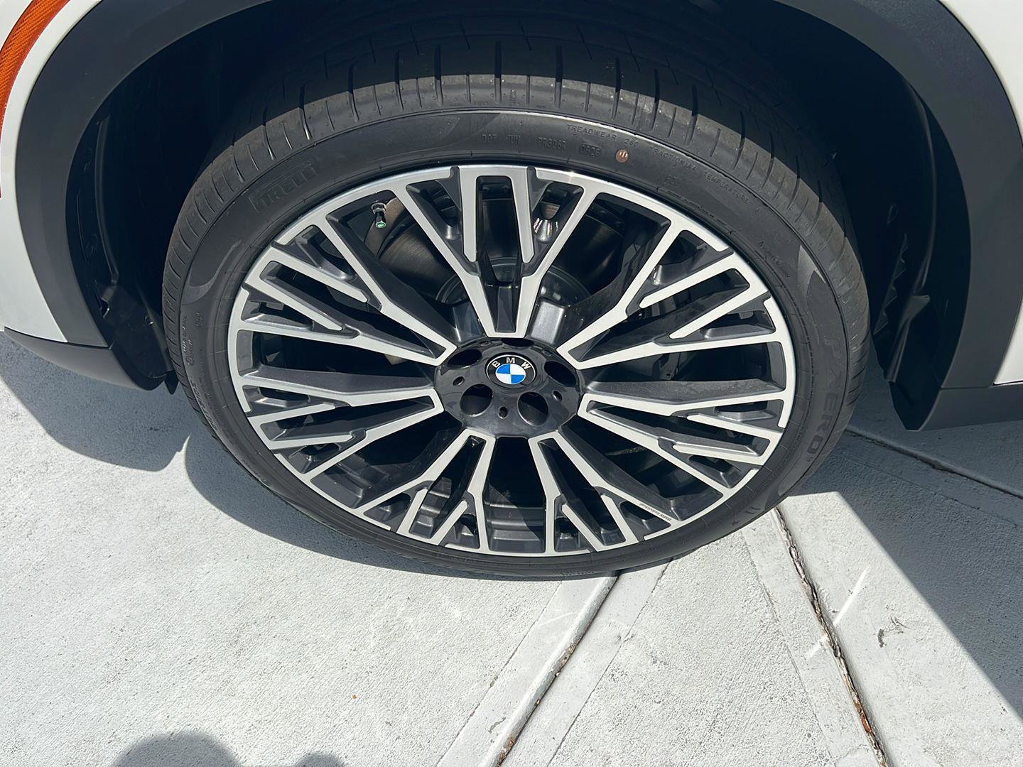 New 2026 BMW X5 sDrive40i w/ Climate Comfort Package image 38