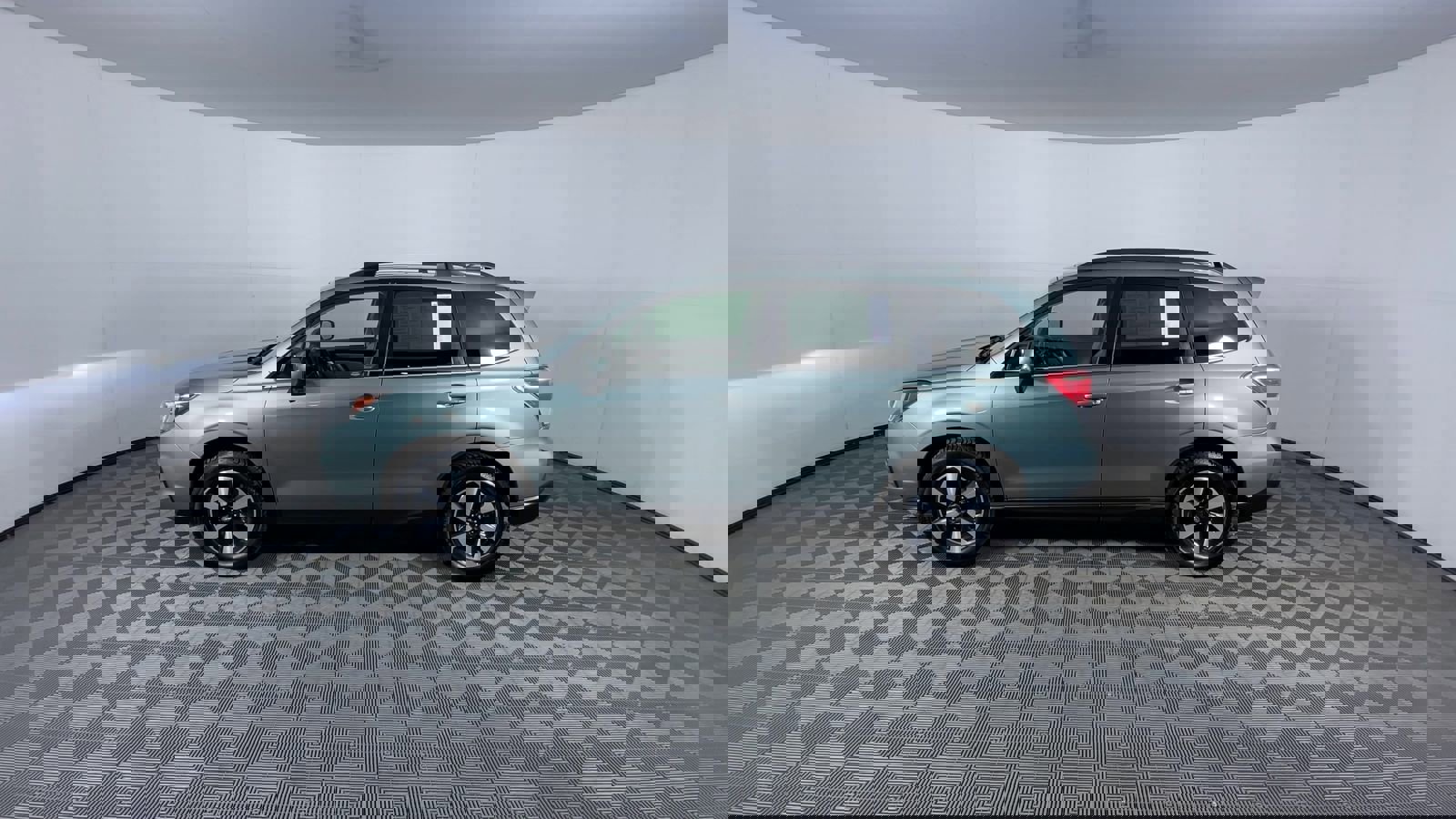 Used 2018 Subaru Forester 2.5i Limited image 5