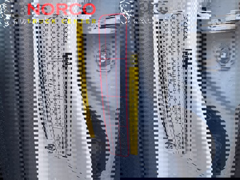 Used 2024 RAM 2500 Big Horn image 28