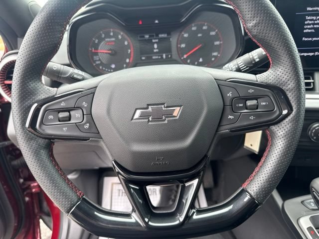 Certified 2025 Chevrolet Trax RS w/ Sunroof Package FWD image 20