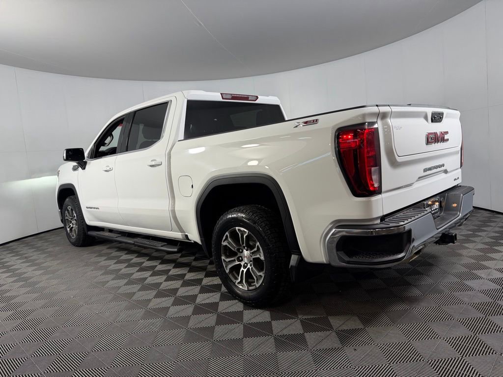 Used 2024 GMC Sierra 1500 SLE w/ X31 Off-Road Package image 7