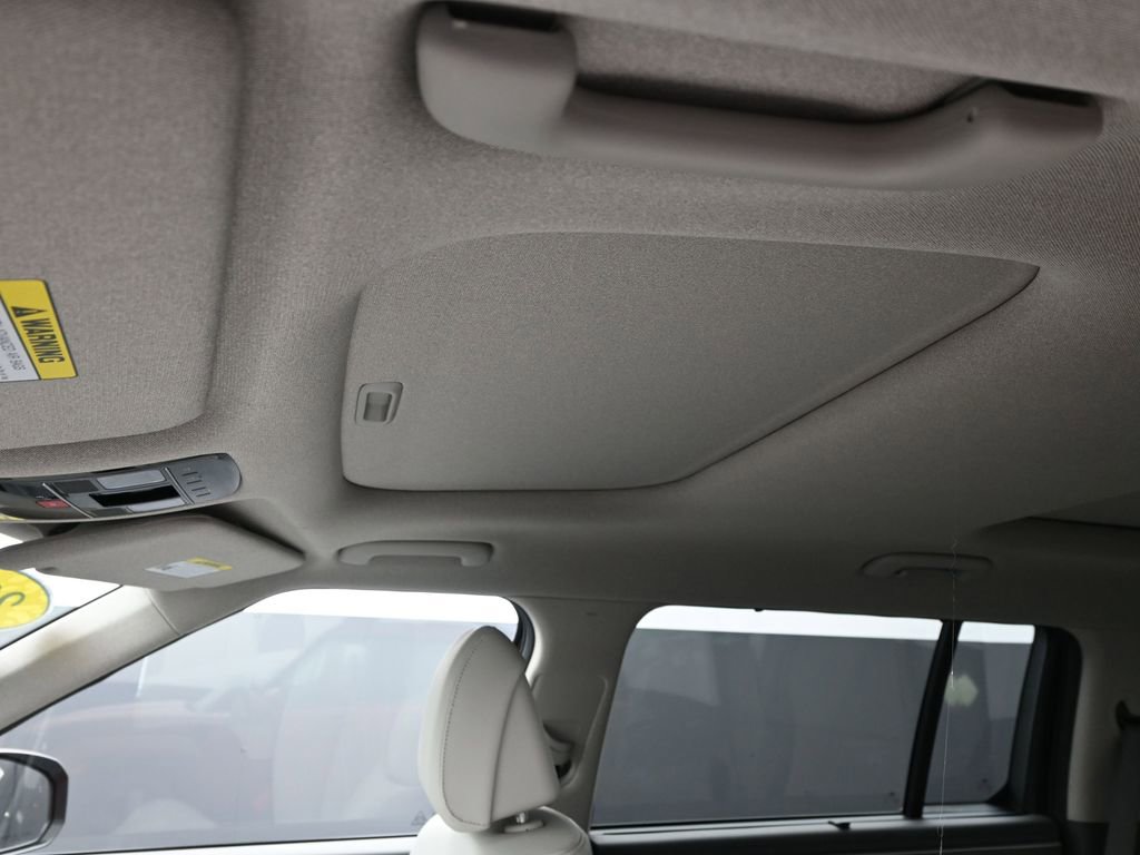 Used 2025 Hyundai Santa Fe Limited image 13