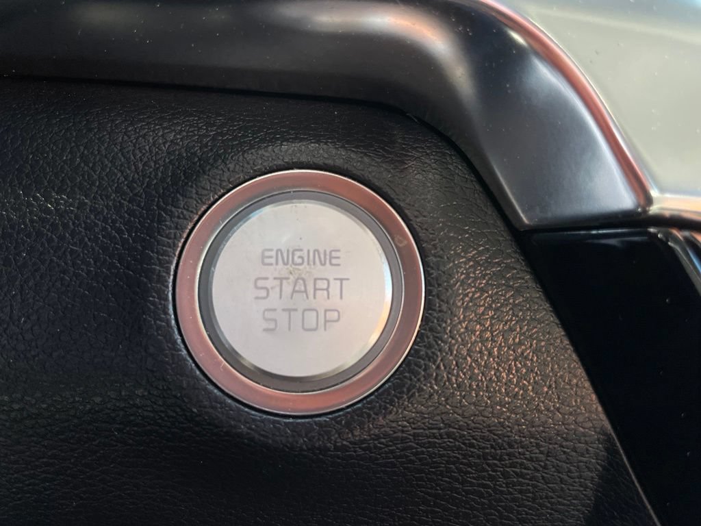 Used 2022 Kia Telluride SX w/ SX Prestige Package AWD/4WD image 21