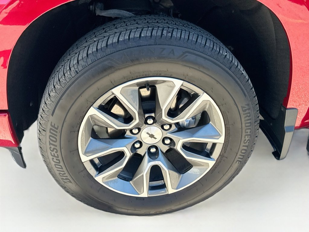 Used 2024 Chevrolet Silverado 1500 RST w/ Protection Package RWD image 39
