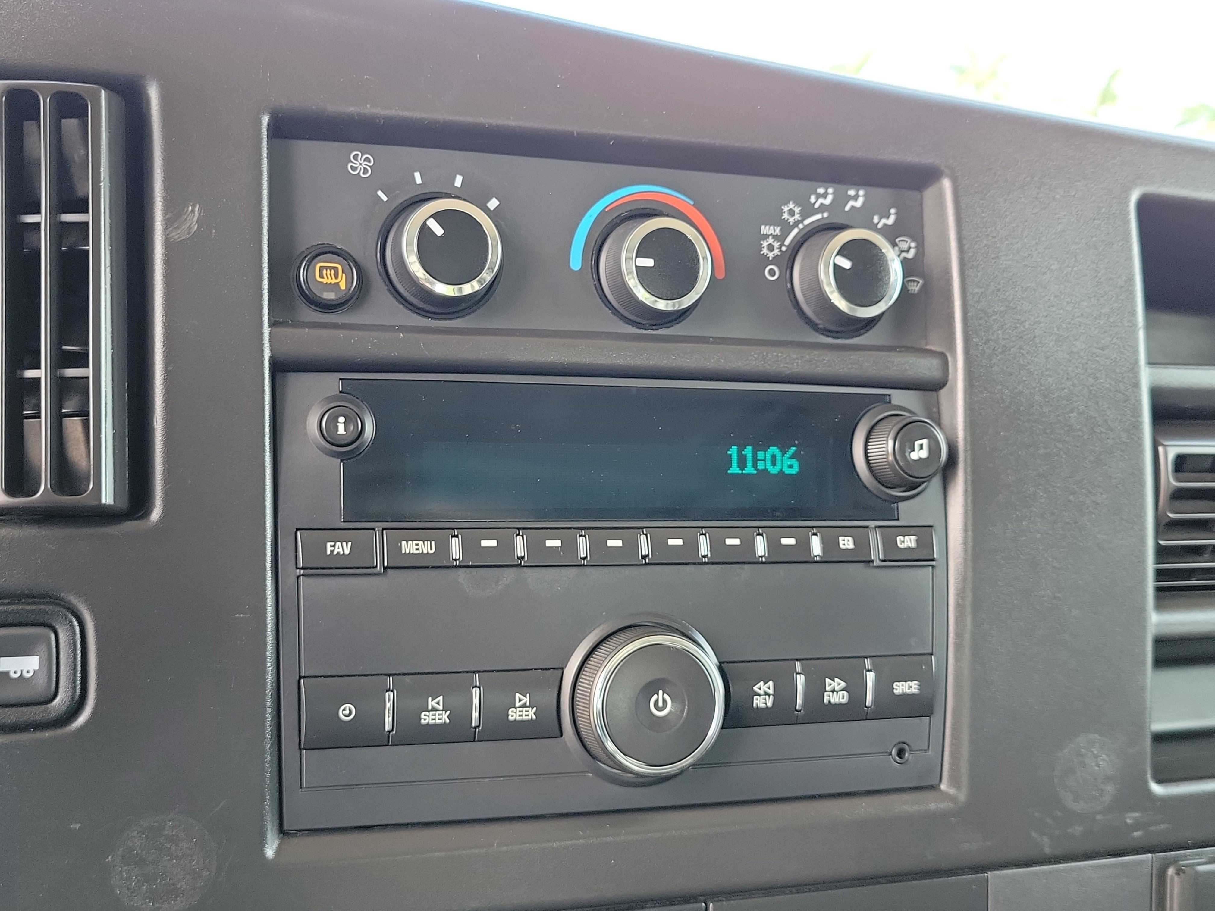 Used 2021 Chevrolet Express 2500 w/ Driver Convenience Package RWD image 24