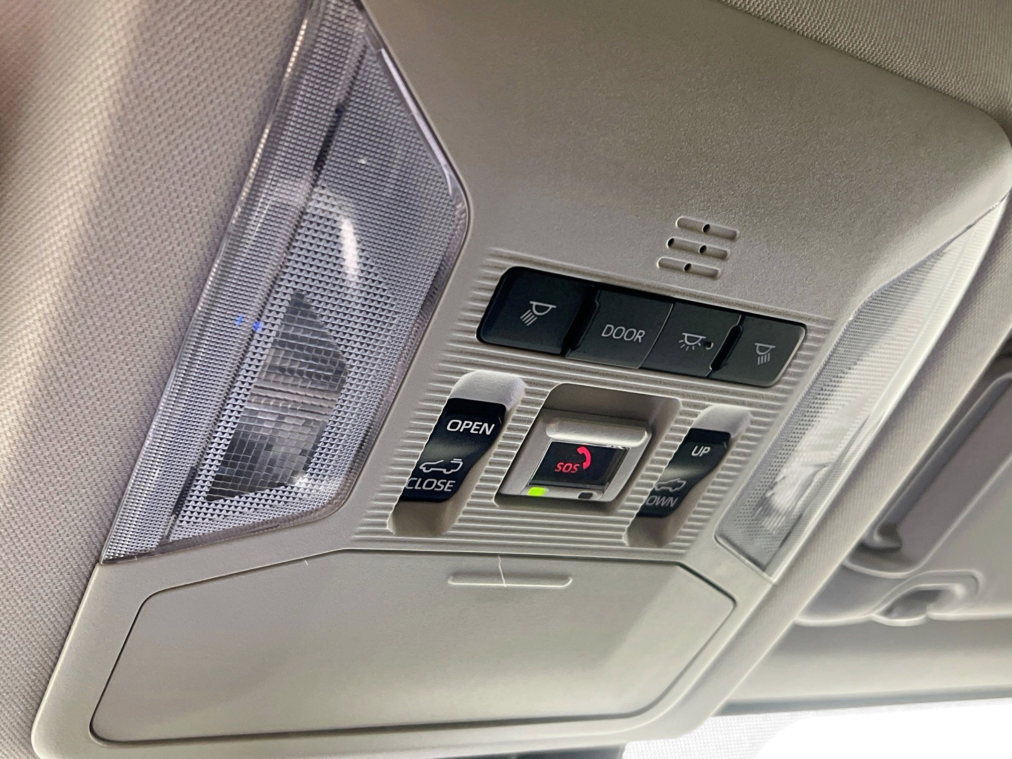 Used 2023 Toyota RAV4 XLE Premium AWD/4WD image 19